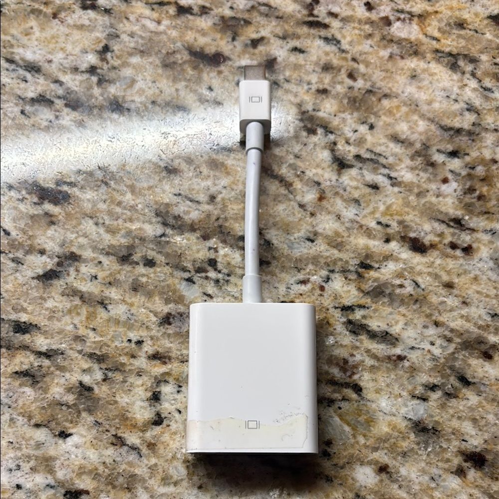 Apple White Adapter